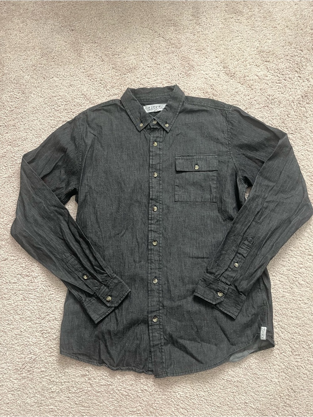 Ezekiel Dark Gray Men’s Button-Up Shirt